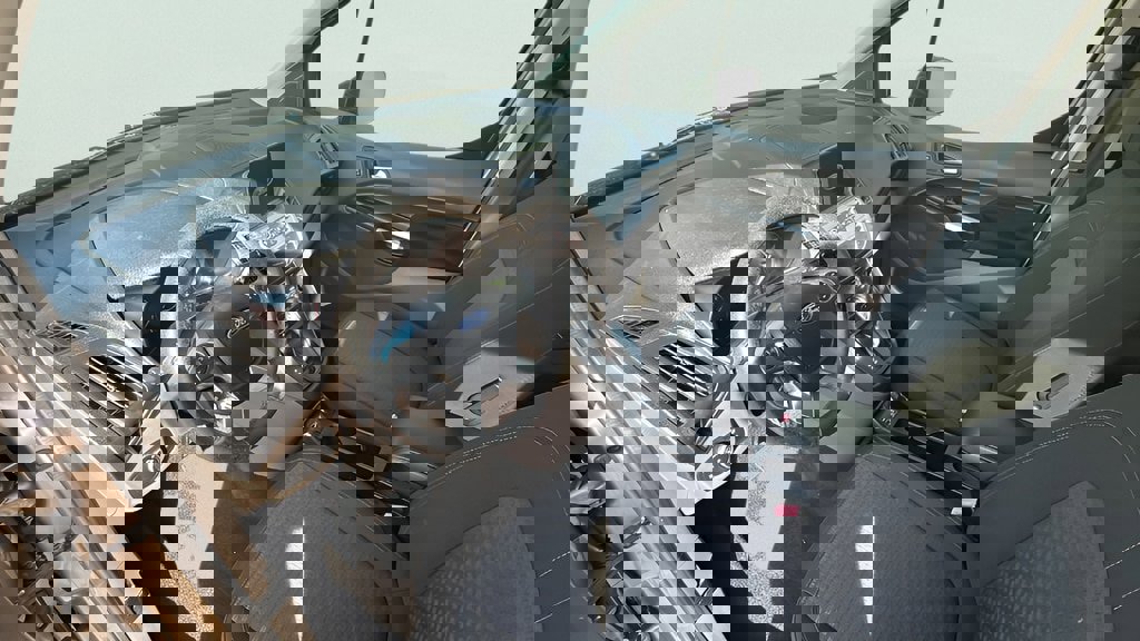 Used 2020 Ford Transit Connect XLT image 13