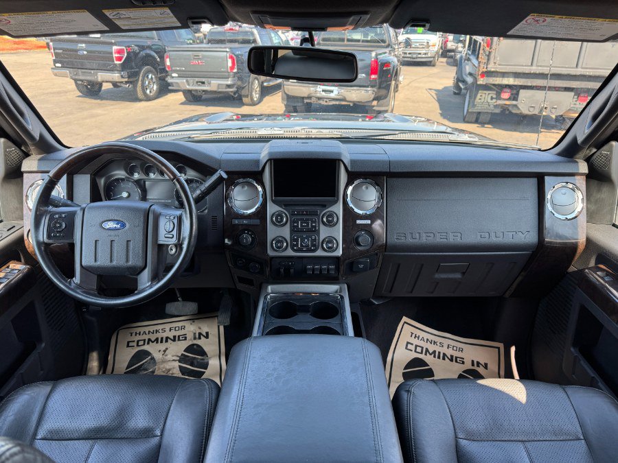 Used 2015 Ford F350 Platinum w/ Platinum Package image 20