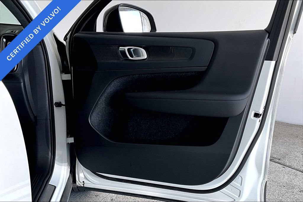 Certified 2023 Volvo C40 P8 Recharge Plus AWD/4WD image 23