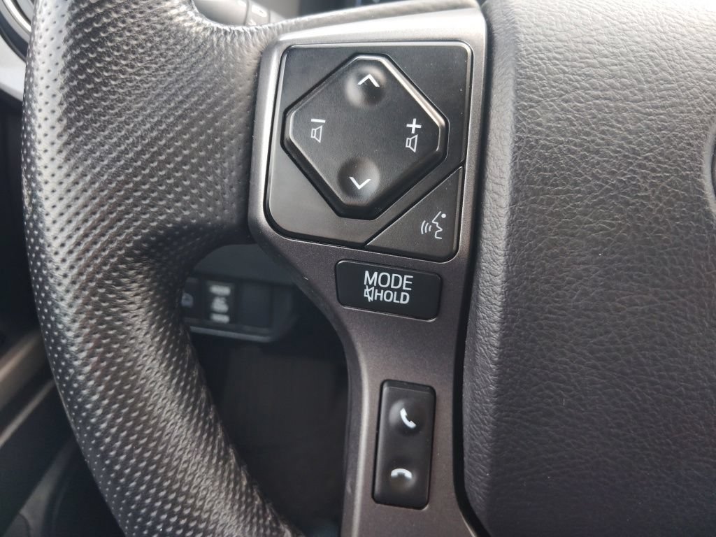 Certified 2023 Toyota Tacoma TRD Off-Road AWD/4WD image 26