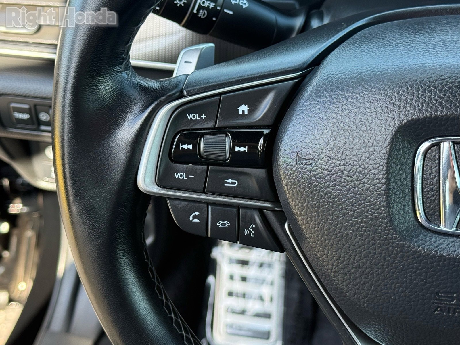 Used 2022 Honda Accord Sport image 16