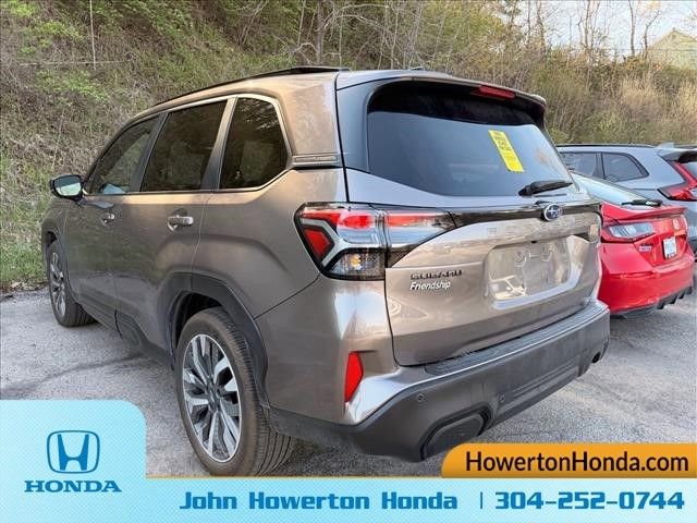 Used 2025 Subaru Forester Touring image 5