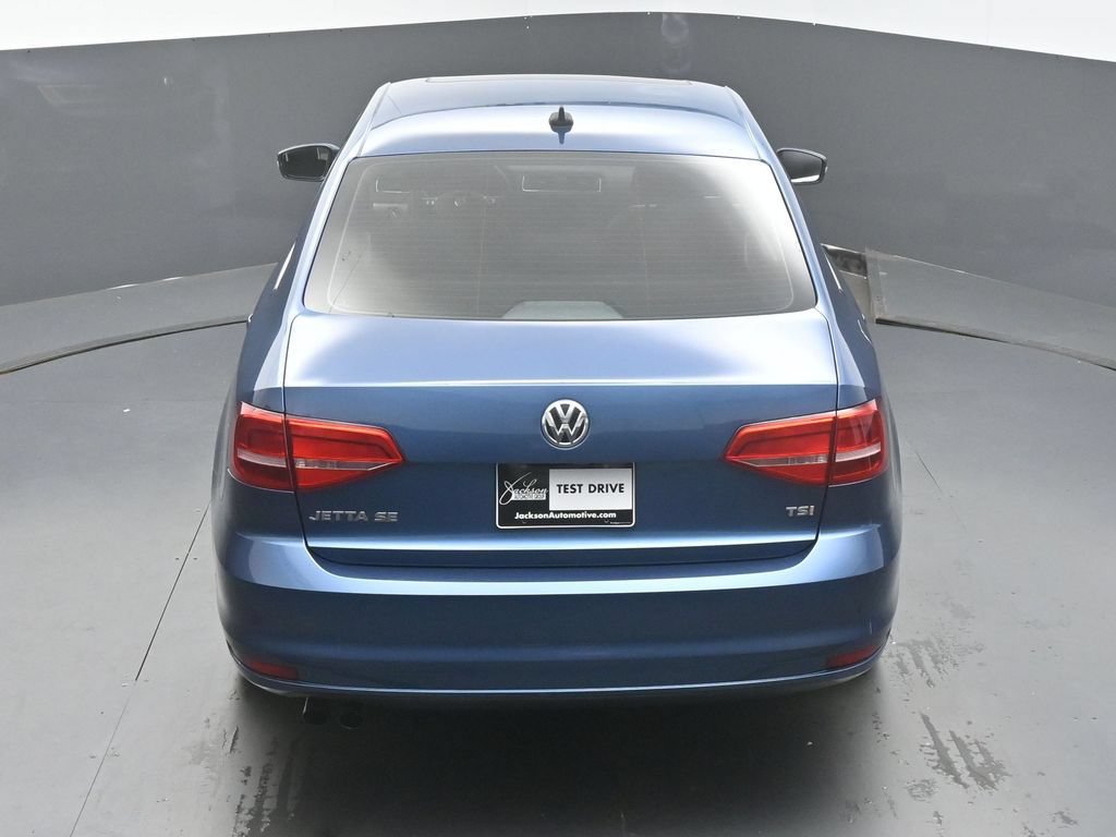 Used 2015 Volkswagen Jetta SE FWD image 45