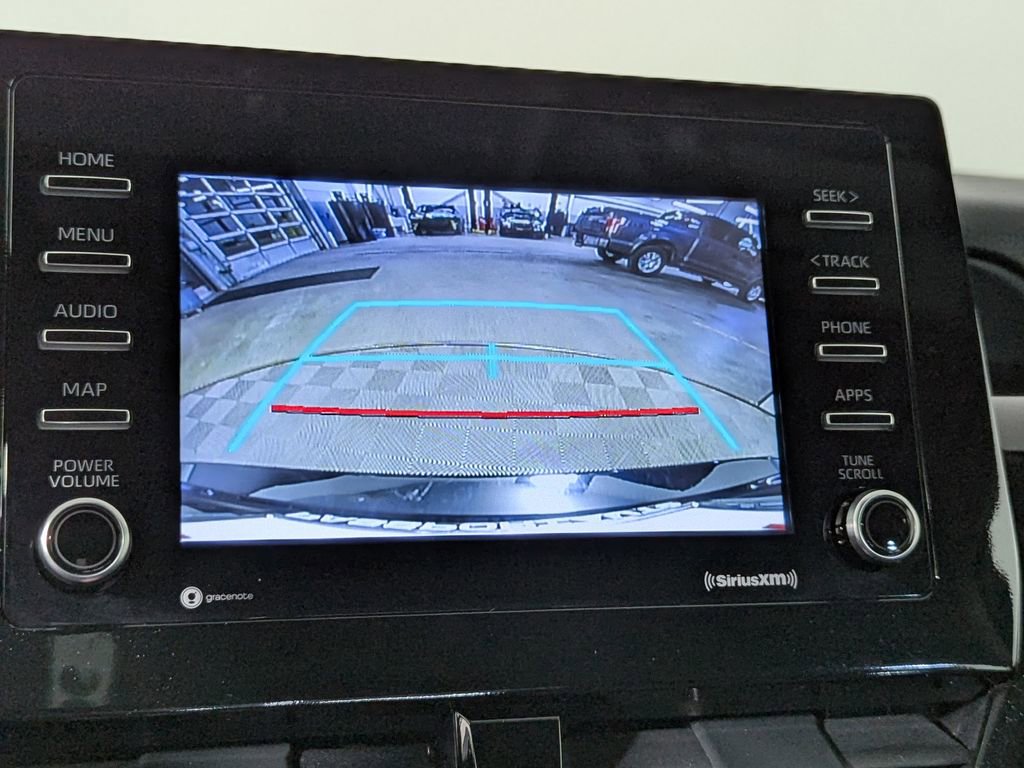 Used 2023 Toyota Camry SE image 32