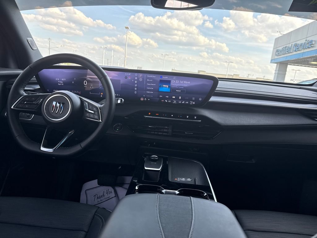 Used 2025 Buick Enclave Sport Touring image 14