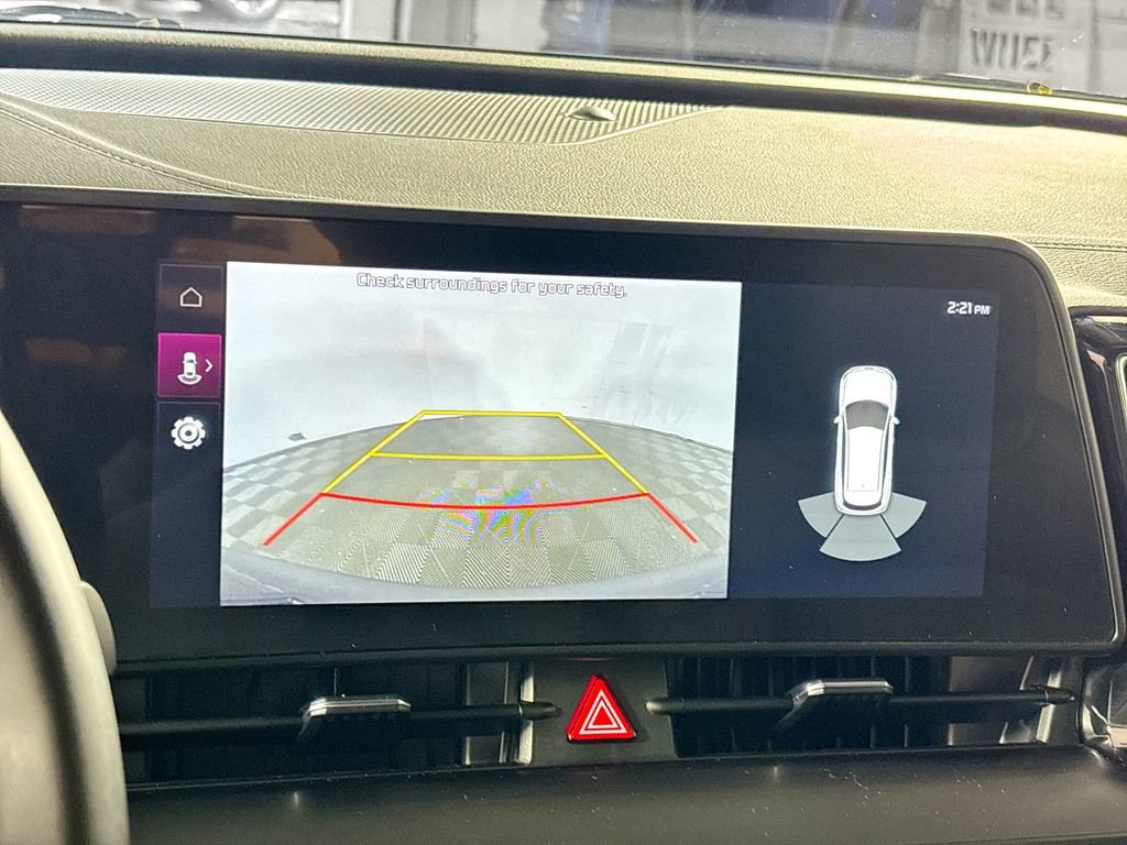 Used 2025 Kia Sportage EX w/ EX Premium Package image 17