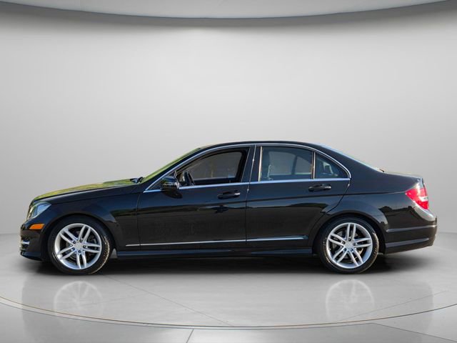 Used 2013 Mercedes-Benz C 250 Sedan image 10