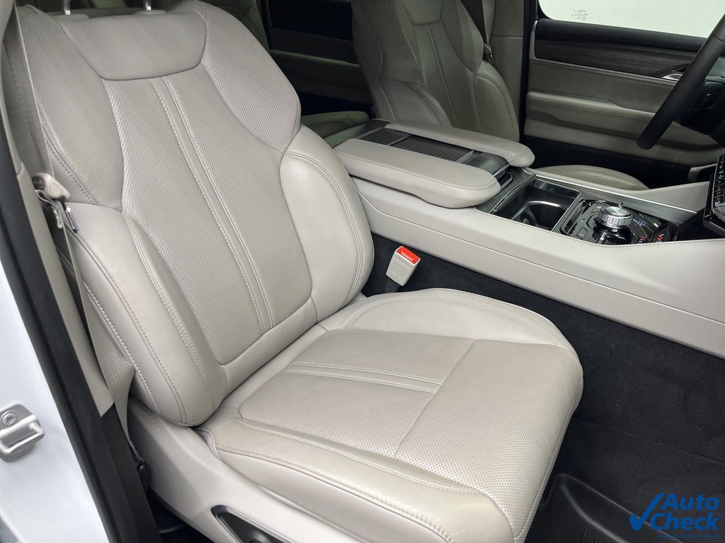 Used 2023 Jeep Wagoneer Series III w/ Convenience Group I image 23