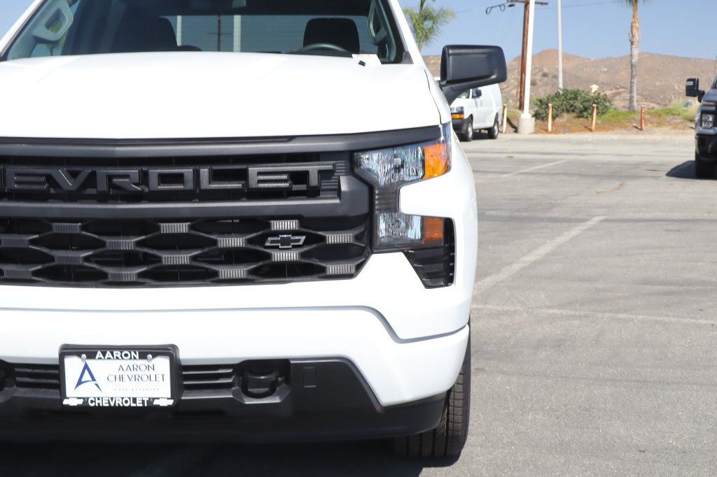 New 2026 Chevrolet Silverado 1500 Custom w/ LPO, Dark Essentials Package RWD image 10