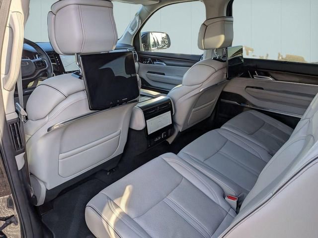 Used 2024 Jeep Grand Wagoneer Series II w/ Convenience Group III image 26