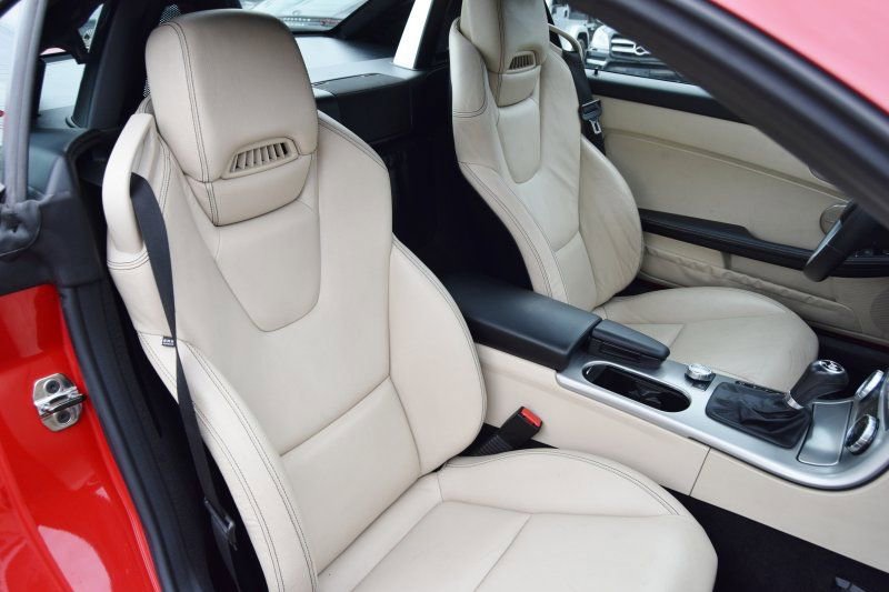 Used 2012 Mercedes-Benz SLK 350 image 24