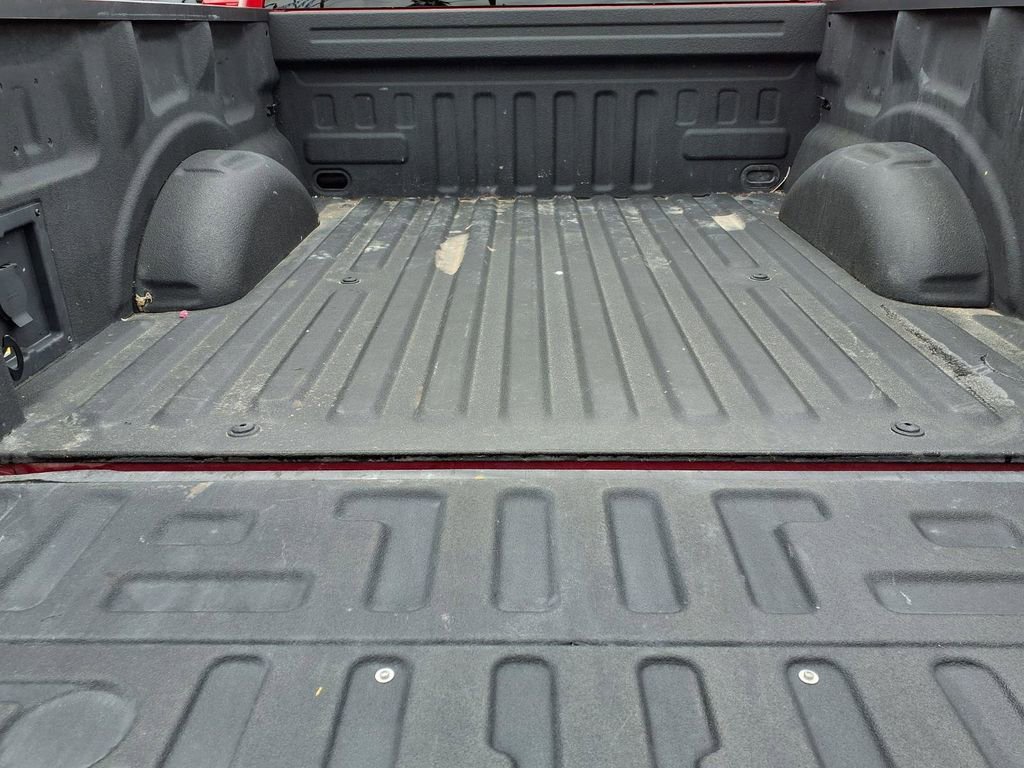 Used 2022 Ford F150 Lariat w/ Equipment Group 502A High AWD/4WD image 11