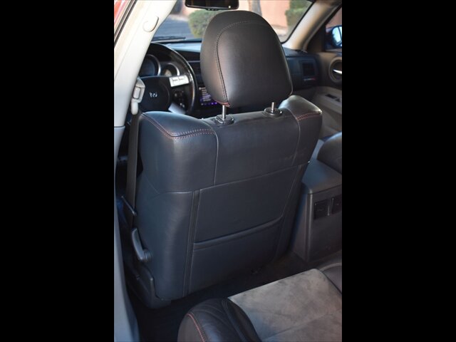 Used 2006 Dodge Magnum SRT8 w/ SRT Option Group I RWD image 19