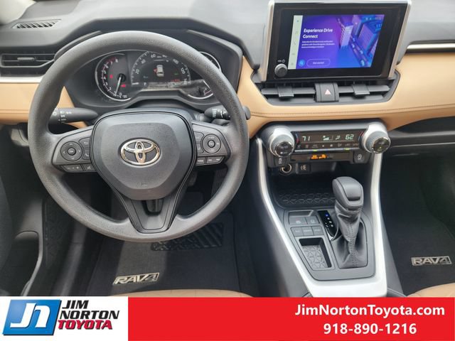 Used 2025 Toyota RAV4 XLE w/ Convenience Package FWD image 27