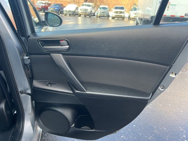 Used 2012 MAZDA MAZDA3 i Sport image 12