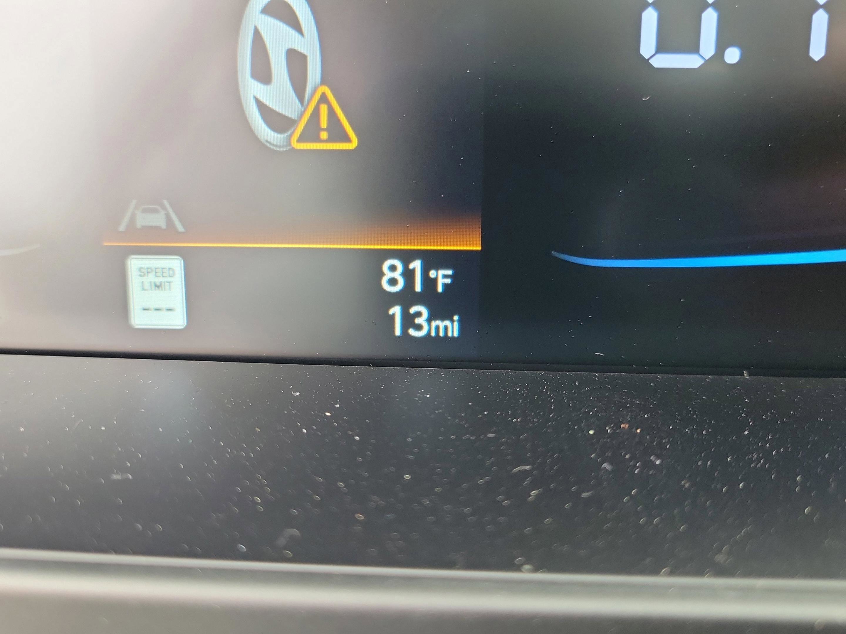 New 2026 Hyundai Elantra SEL Sport image 23