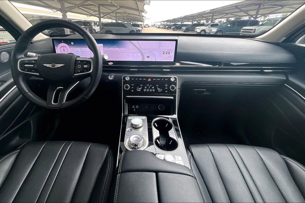 Used 2025 Genesis GV80 2.5T Standard AWD/4WD image 17