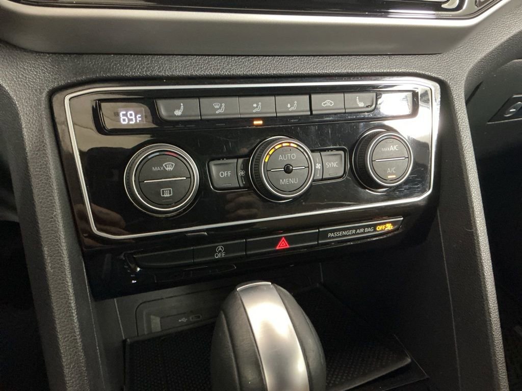 Used 2023 Volkswagen Atlas Cross Sport SE image 15