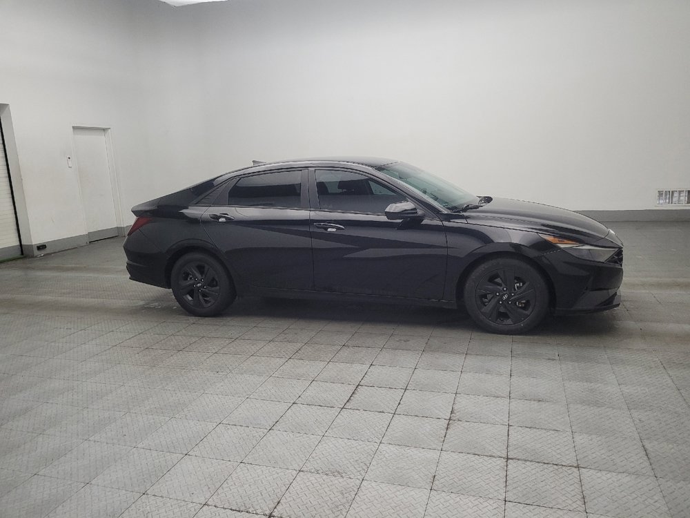 Used 2021 Hyundai Elantra SEL w/ Convenience Package FWD image 11