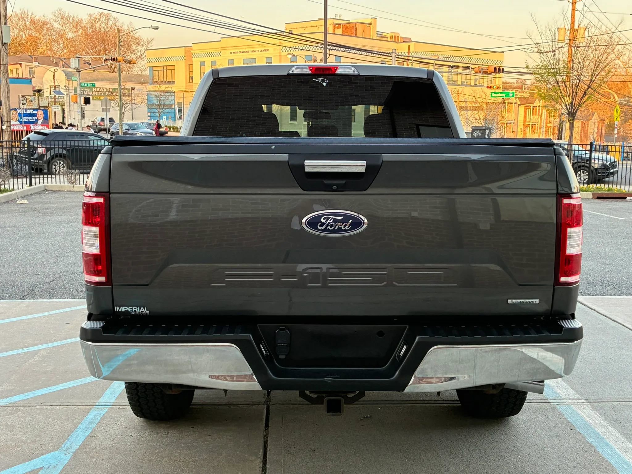 Used 2018 Ford F150 XLT w/ XTR Package AWD/4WD image 6