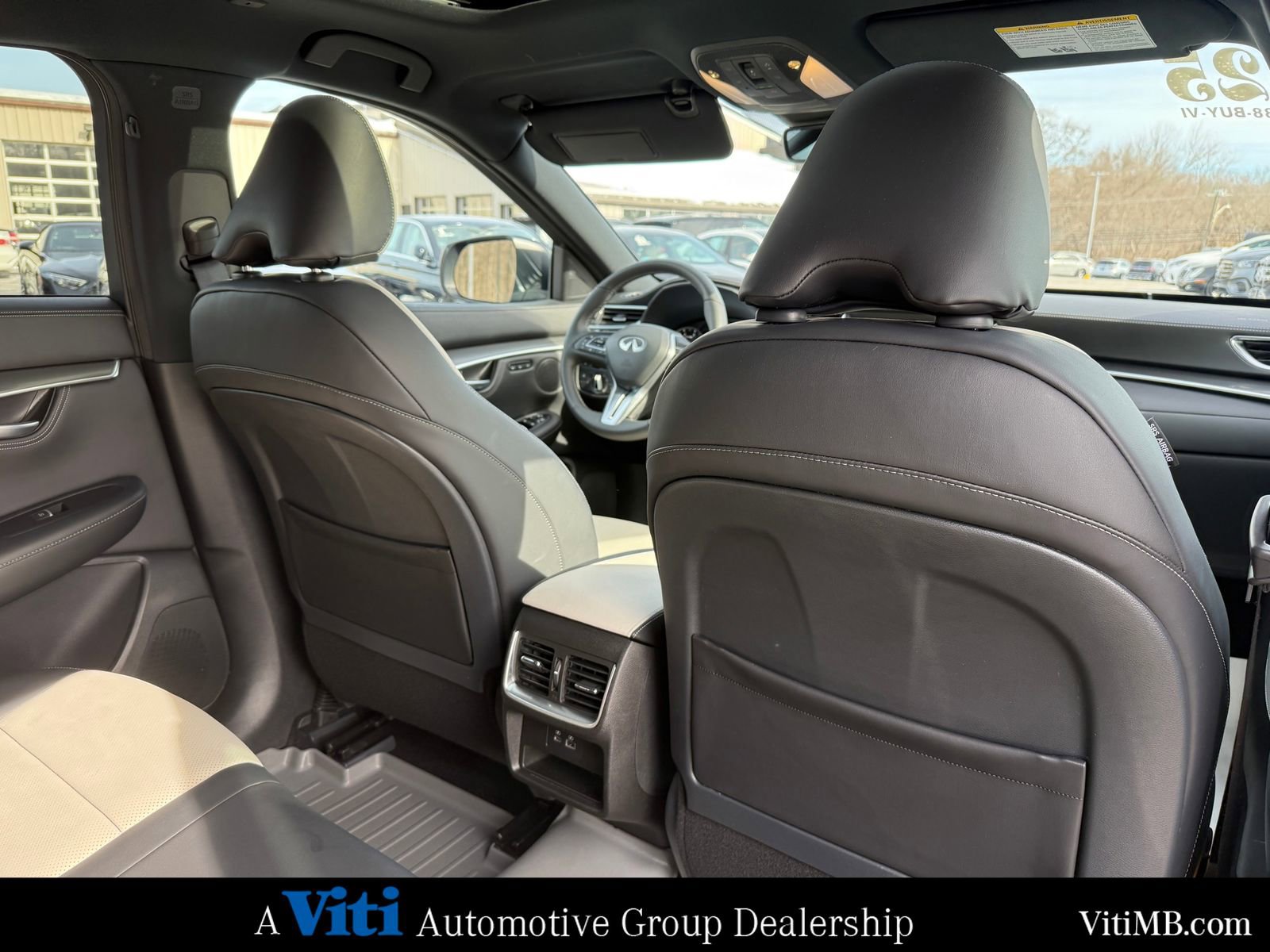 Used 2025 INFINITI QX55 Luxe w/ Cargo Package image 27