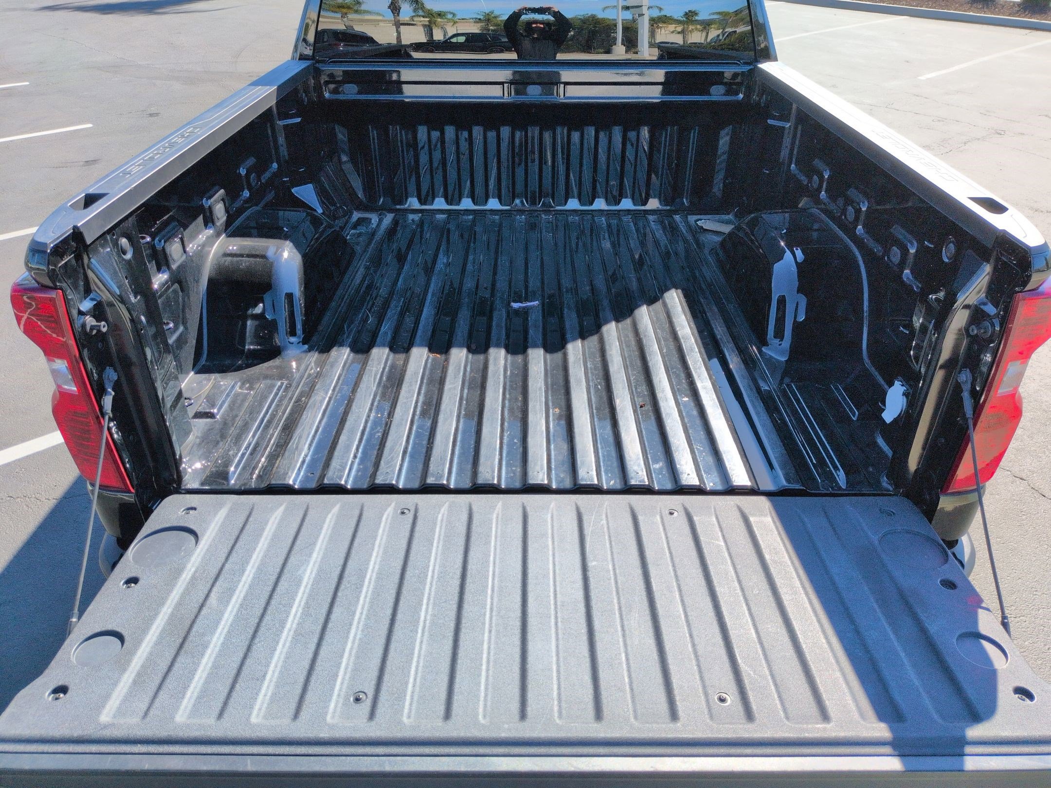 Used 2024 Chevrolet Silverado 1500 Custom image 30