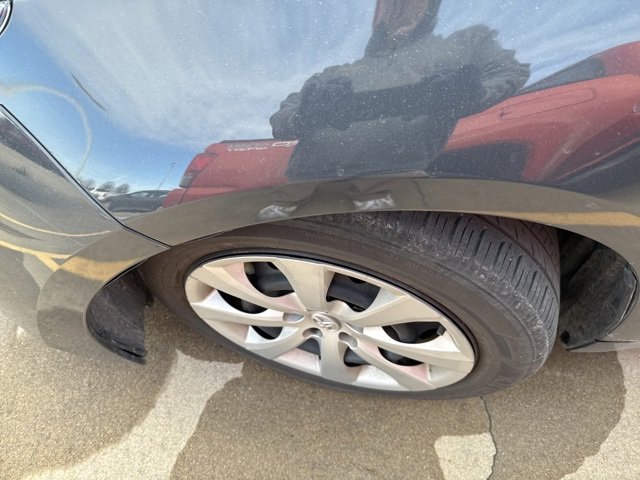 Used 2023 Toyota Corolla LE image 36