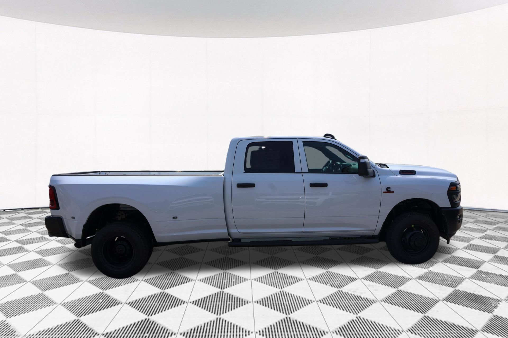 New 2026 RAM 3500 Tradesman AWD/4WD image 11