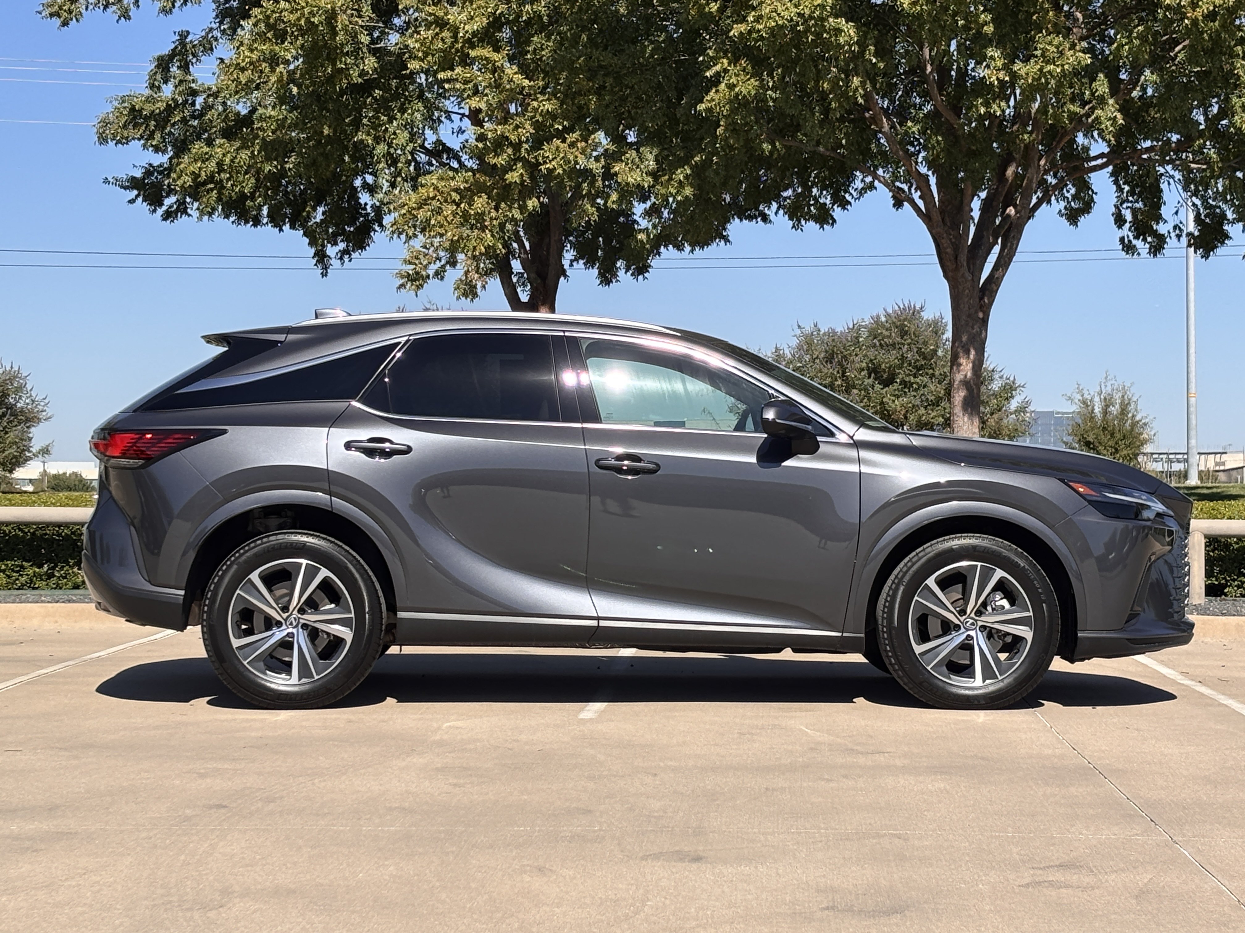 Used 2026 Lexus RX 350 Premium w/ Convenience Package FWD image 6