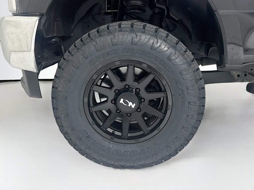 Used 2017 Ford F350 XLT w/ Camper Package image 21