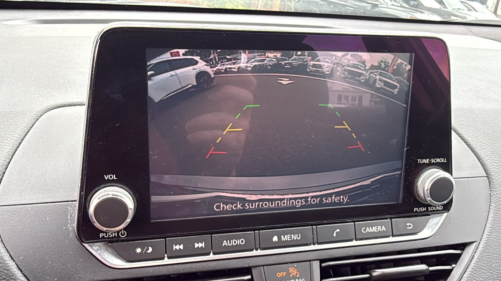 Used 2020 Nissan Altima 2.5 S FWD image 14