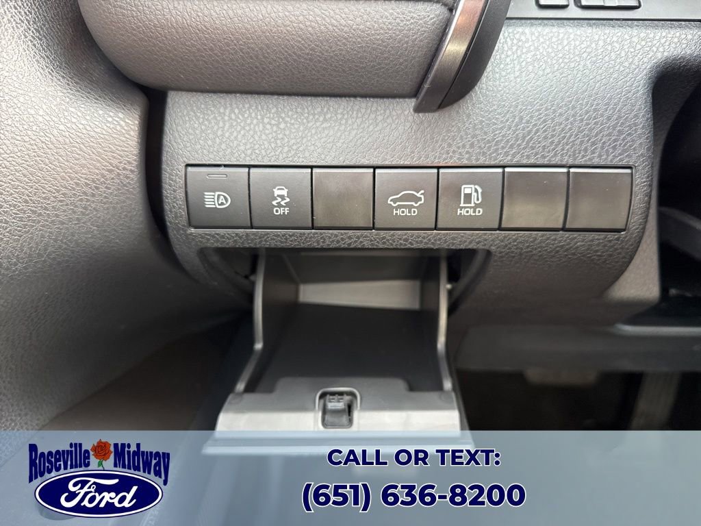 Used 2022 Toyota Camry SE w/ Convenience Package image 23