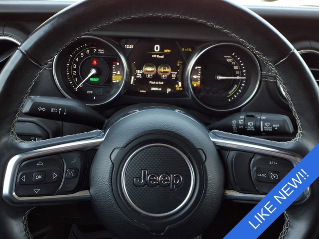 Used 2023 Jeep Wrangler Unlimited Sahara w/ Cold Weather Group AWD/4WD image 11
