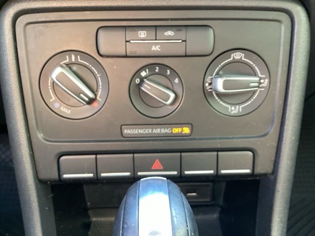 Used 2016 Volkswagen Beetle 1.8T S image 16