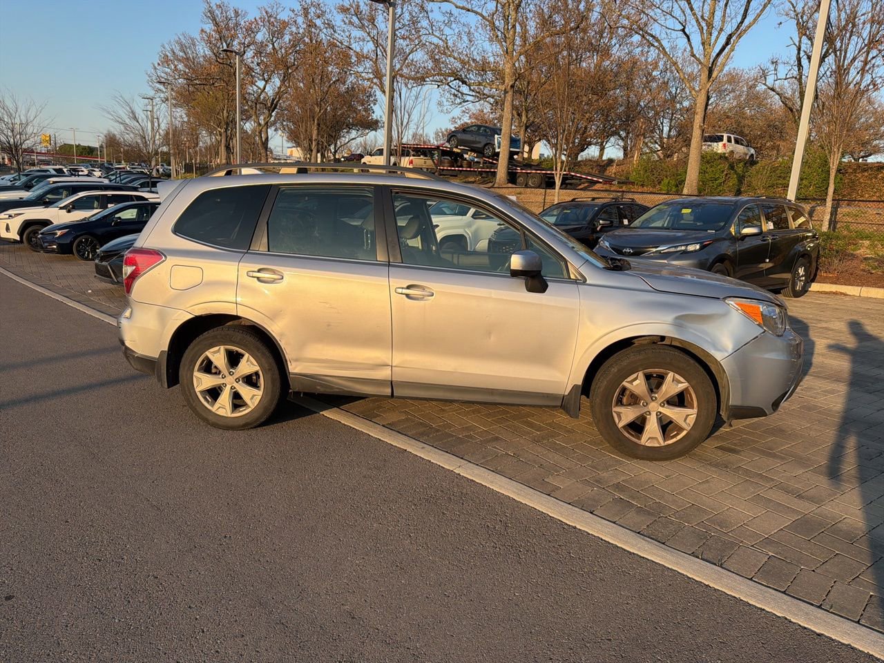 Used 2016 Subaru Forester 2.5i Limited image 3