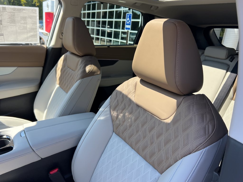 New 2027 Nissan Murano Platinum w/ Technology Package AWD/4WD image 10