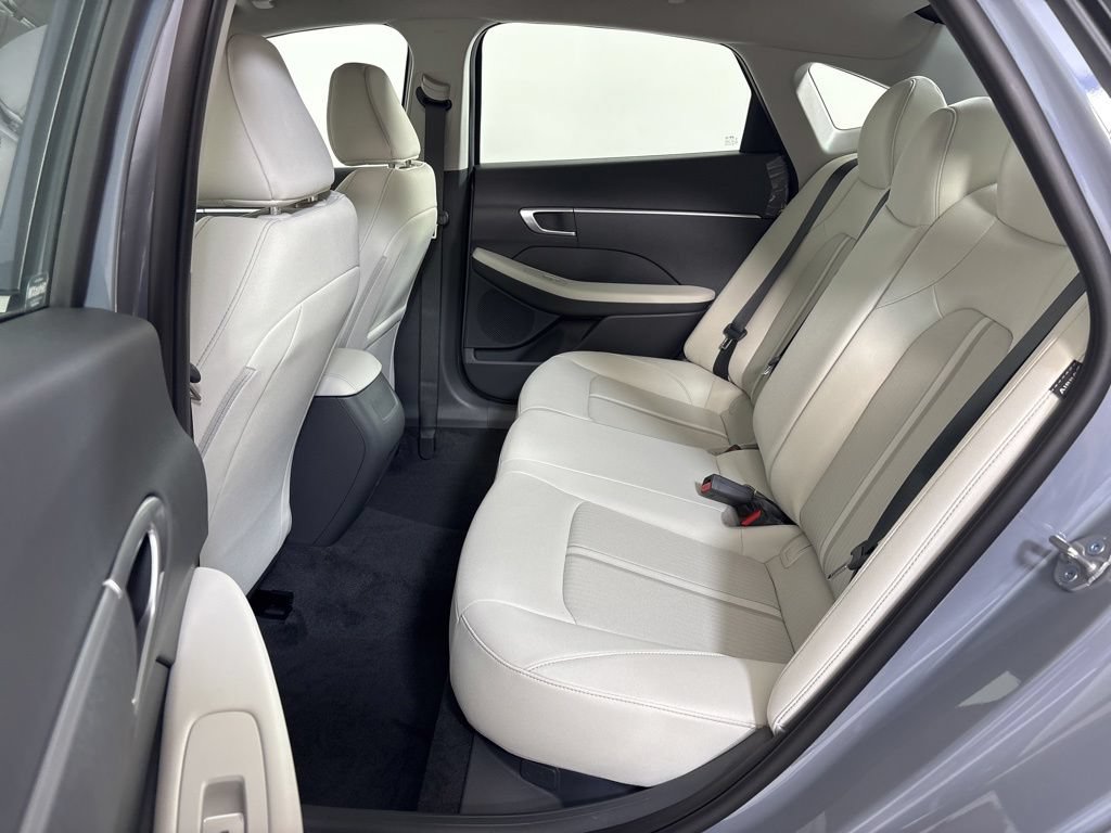 New 2026 Hyundai Sonata SE FWD image 16