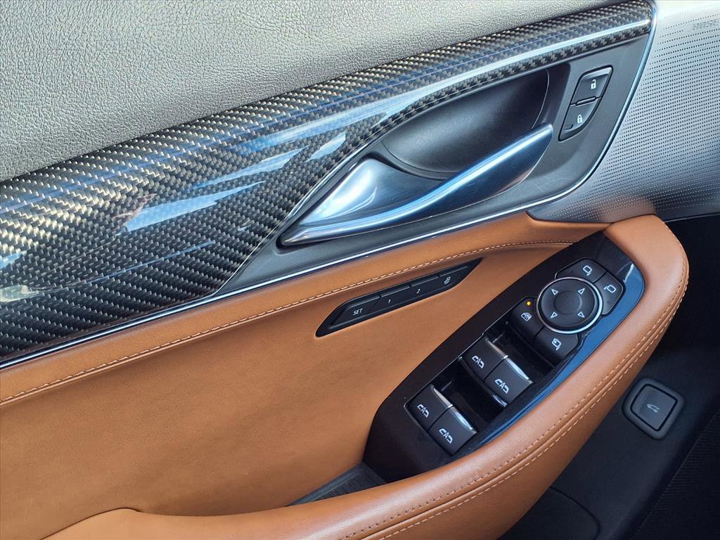 Used 2021 Cadillac CT5 V w/ Platinum Package image 16