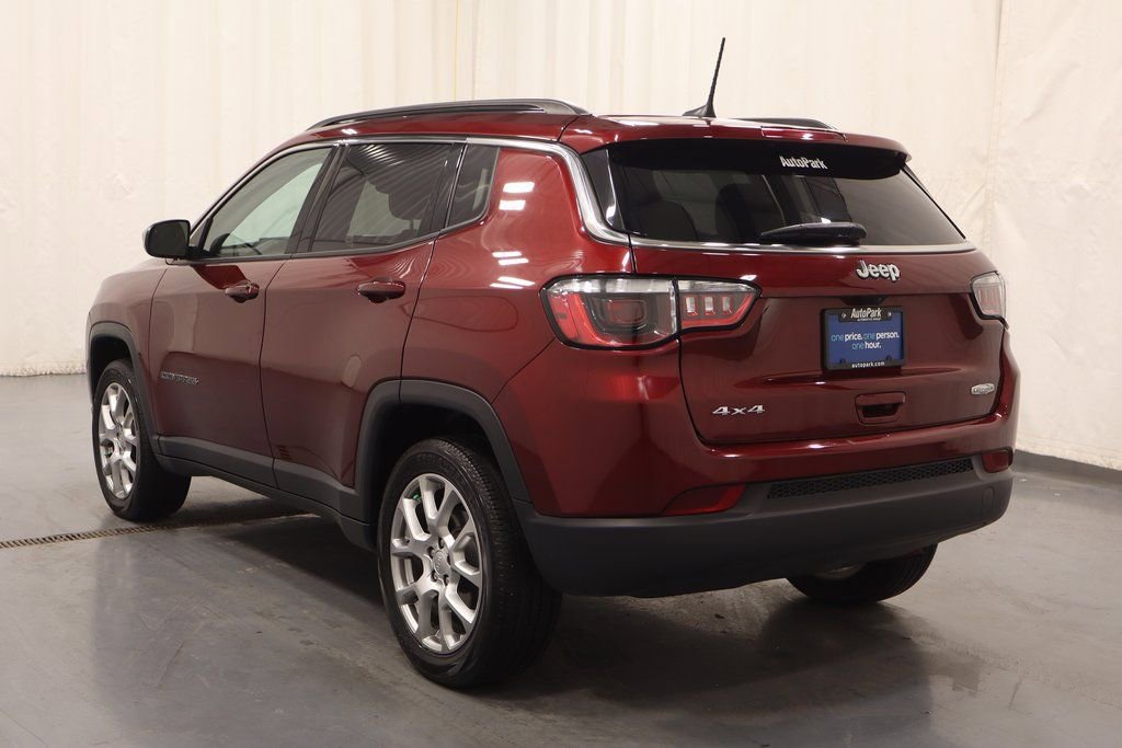 Used 2022 Jeep Compass Latitude AWD/4WD image 8
