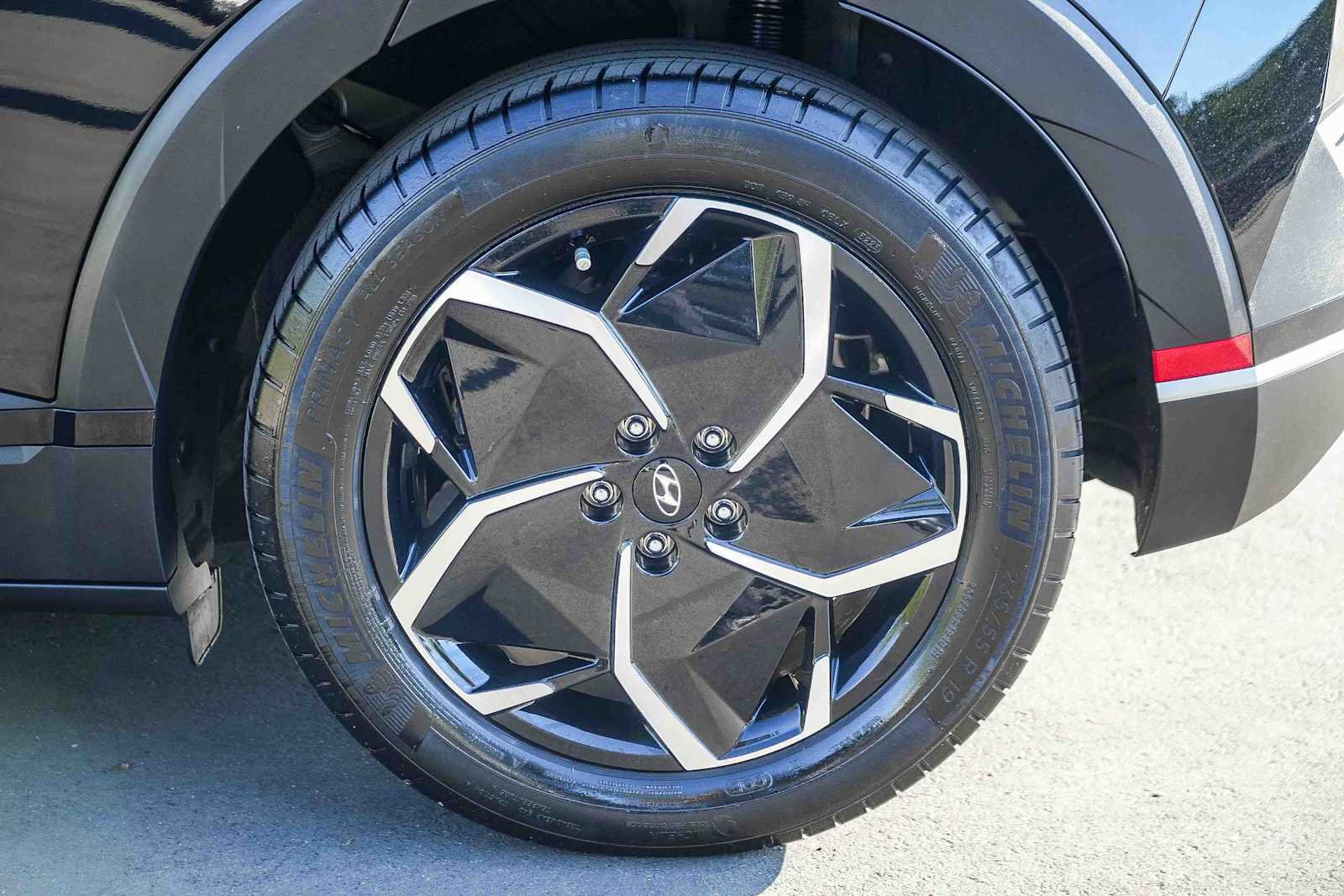 Used 2024 Hyundai Ioniq 5 SEL RWD image 10