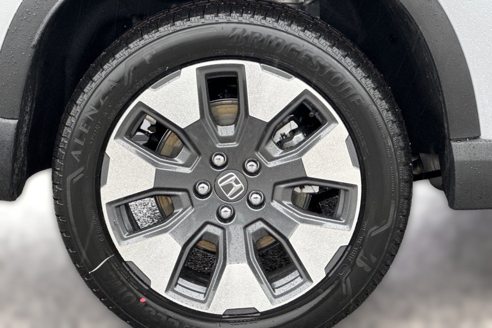 New 2026 Honda Pilot Touring image 11