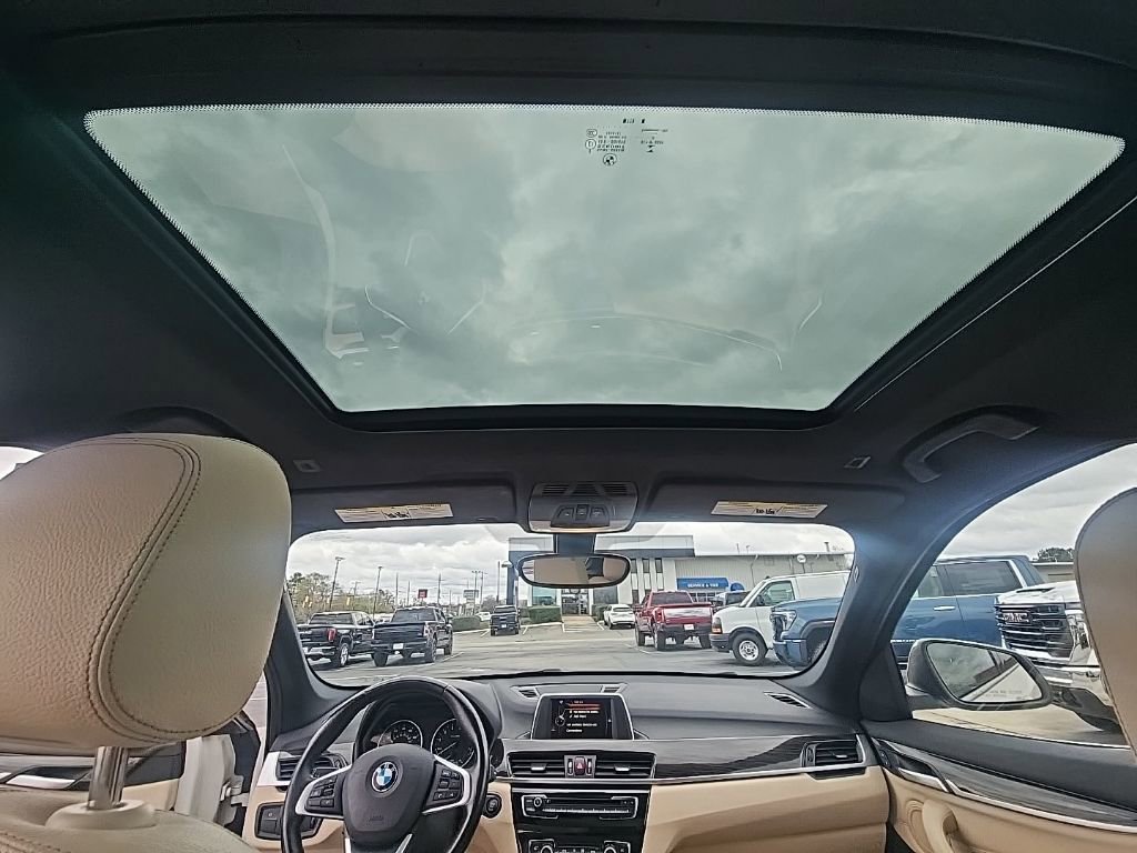 Used 2017 BMW X1 xDrive28i image 14