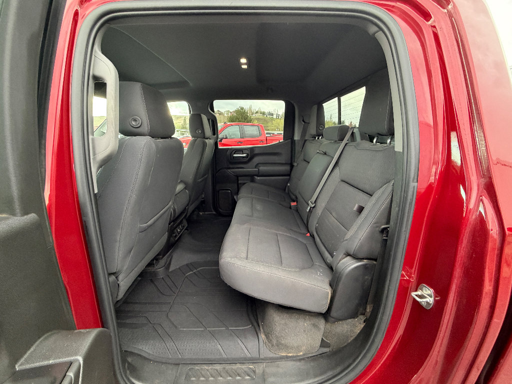 Used 2020 Chevrolet Silverado 1500 LT w/ All-Star Edition AWD/4WD image 3