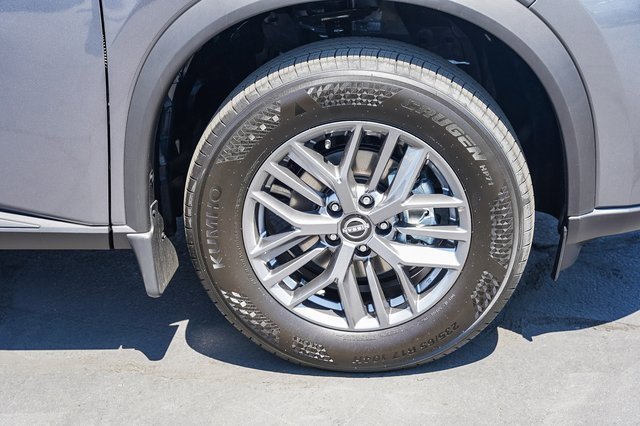 New 2026 Nissan Rogue S image 10