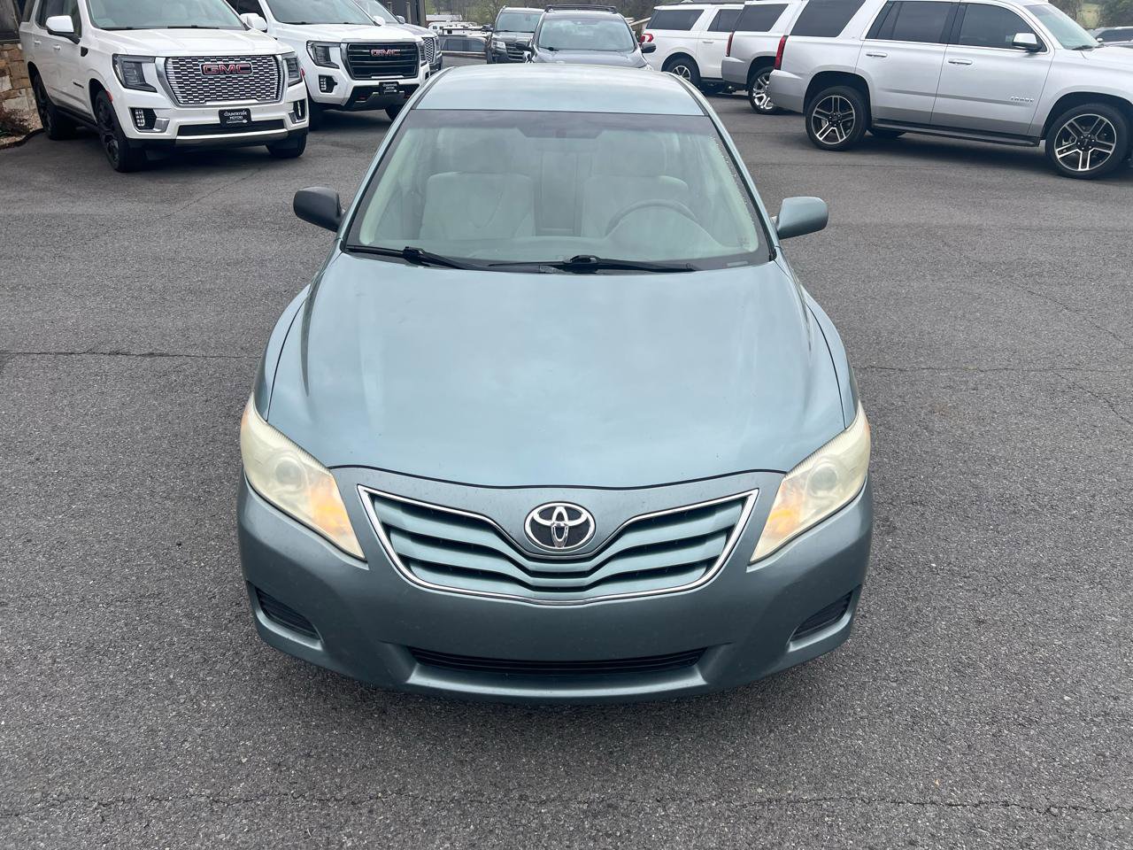Used 2011 Toyota Camry LE image 9