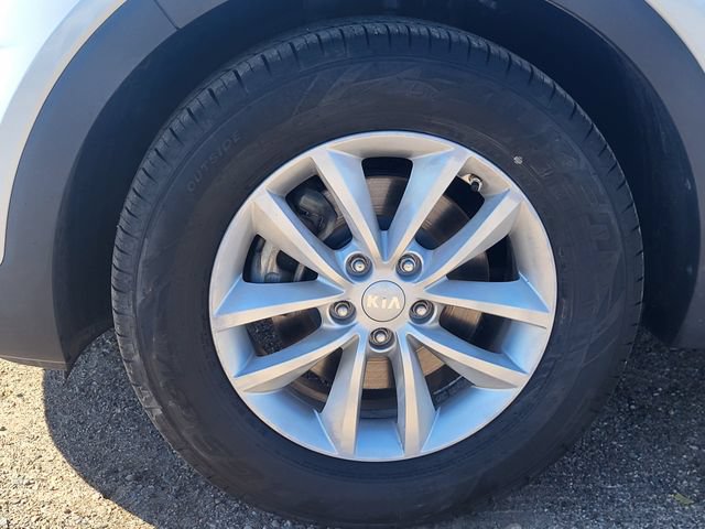 Used 2018 Kia Sorento FWD image 10