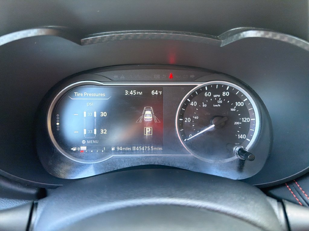 Used 2024 Nissan Versa SR FWD image 11