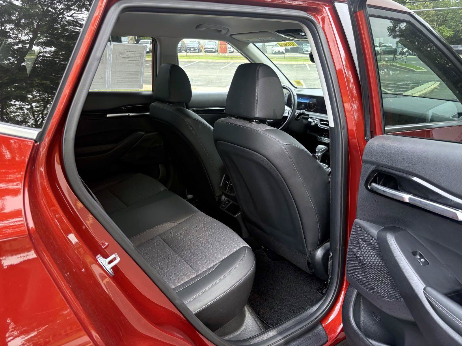 Certified 2024 Kia Seltos S AWD/4WD image 25