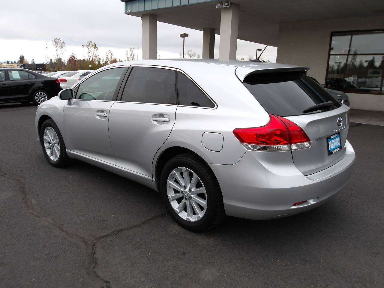 Used 2011 Toyota Venza FWD image 3