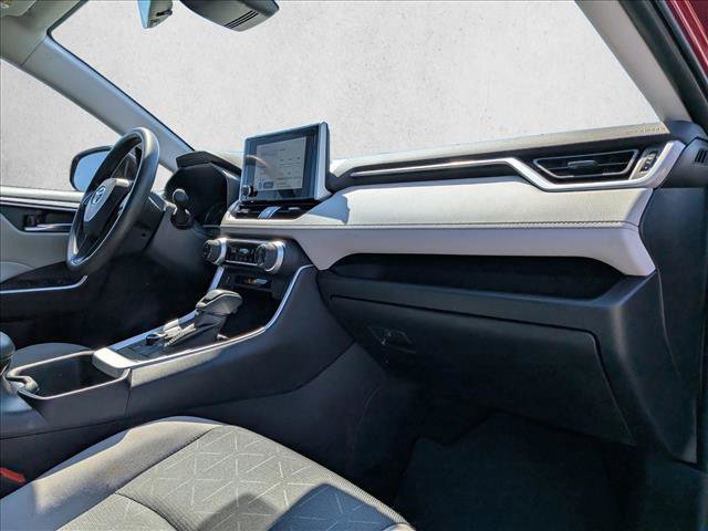Used 2025 Toyota RAV4 XLE image 22